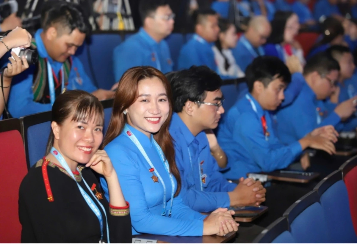 Đoàn Thanh niên Đài Tiếng nói Việt Nam có 2 đại biểu cùng Đoàn Thanh niên Chính phủ dự Đại hội