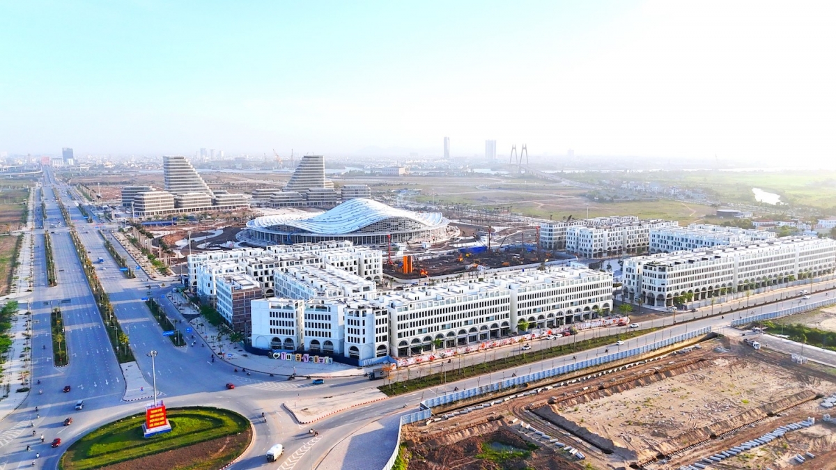 Tại dự án The Centric, Masterise Homes sẽ mang đến những hoạt động trải nghiệm tương tác thú vị cho du khách khi tham dự Lễ hội Hoa Phượng Đỏ 2025