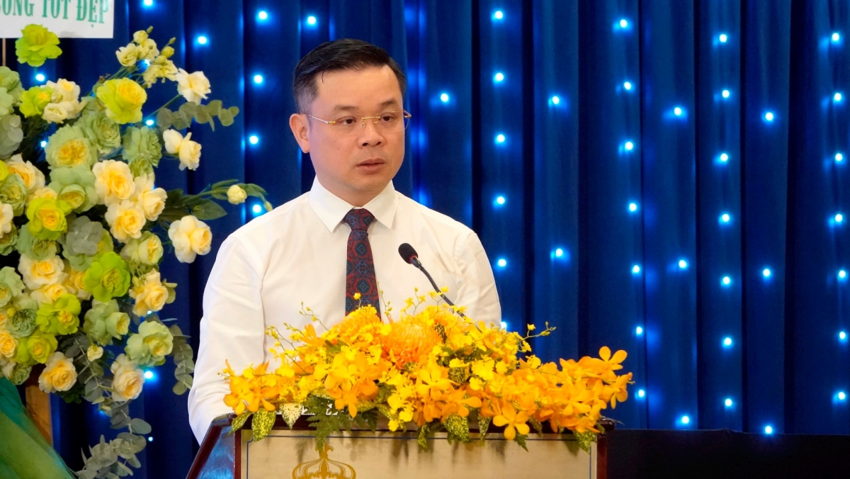 Ông Đỗ Hữu Huy - Chủ tịch UBND tỉnh Bình Thuận phát biểu. (Ảnh: Ngọc Lân)