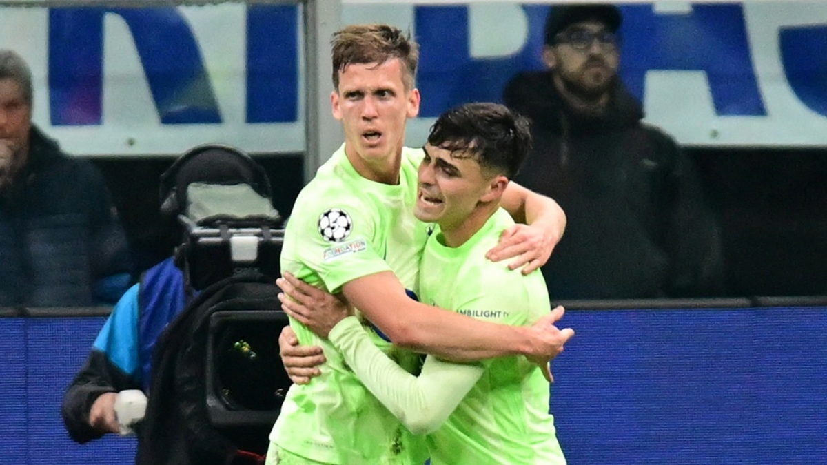 Inter Milan và Barca rượt đuổi tỉ số ngoạn mục (Ảnh: Reuters).