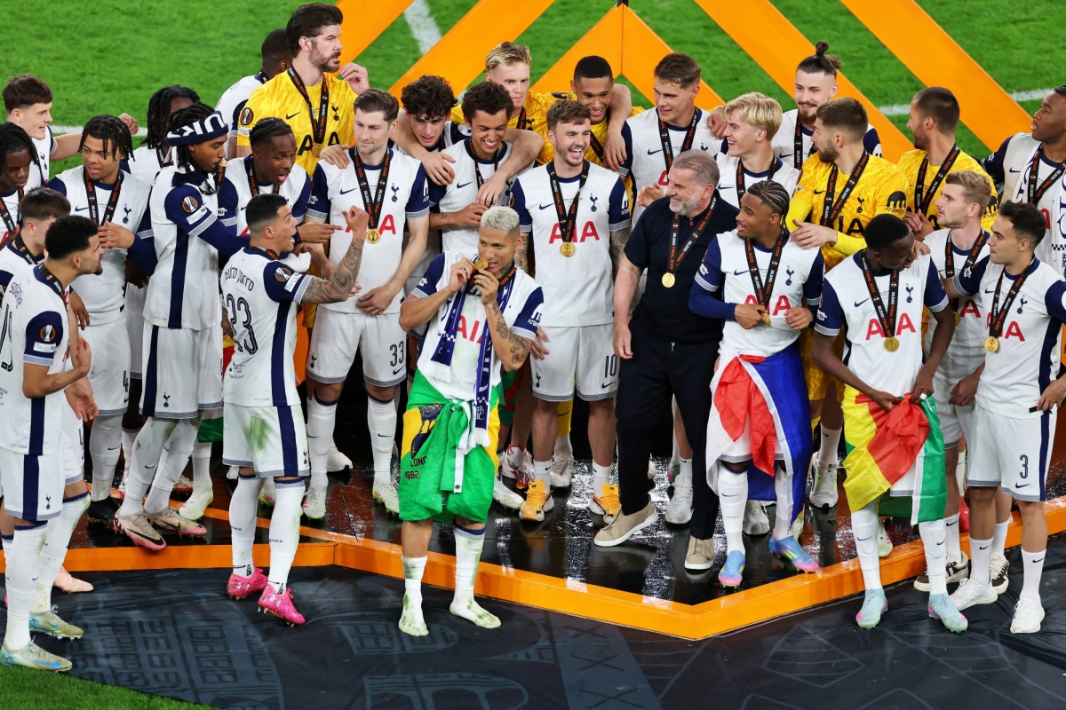 Tottenham cũng nâng tổng số lần vô địch Cúp C2 châu Âu lên con số 3, sau các lần đầu tiên ở mùa giải 1971/1972 và 1983/1984.