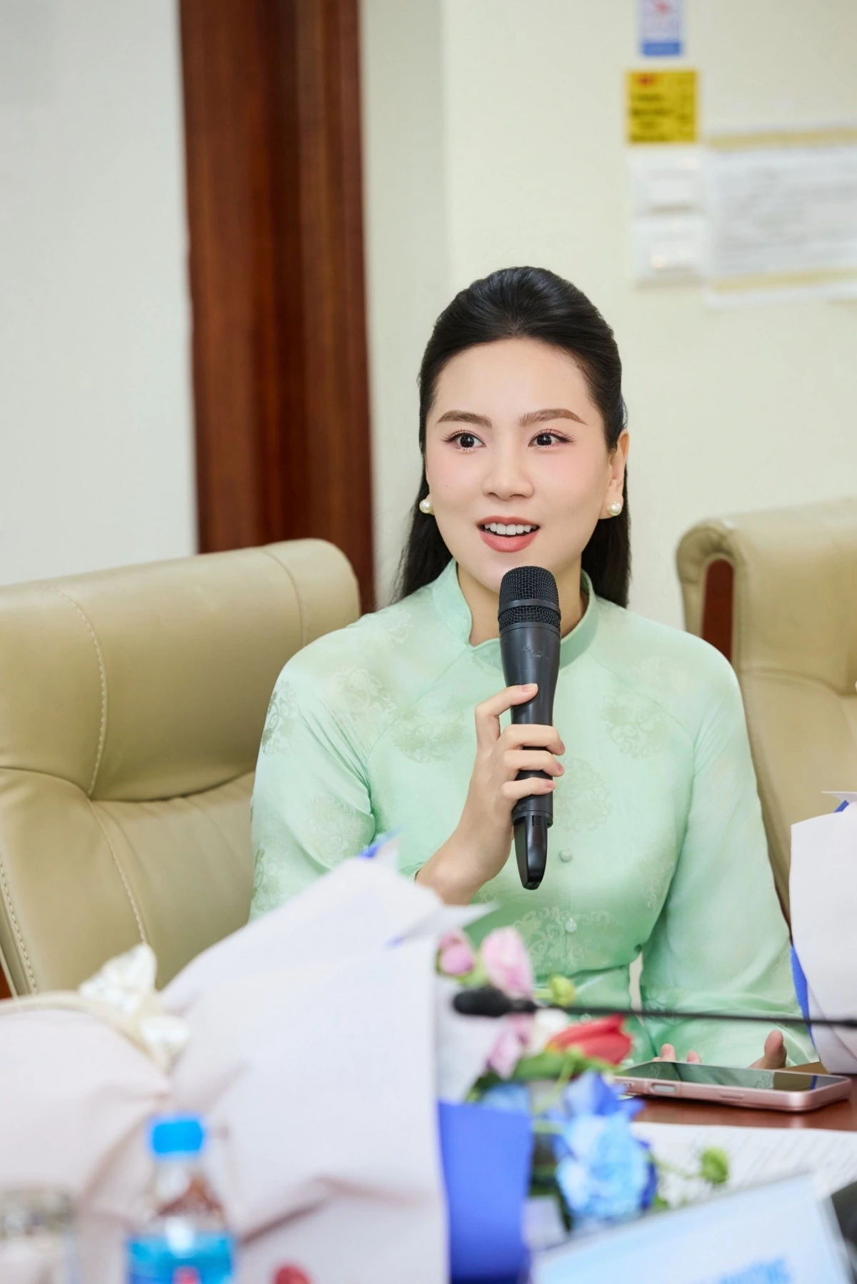 MC Mai Ngọc lần đầu đi dự sự kiện sau sinh con đầu lòng.