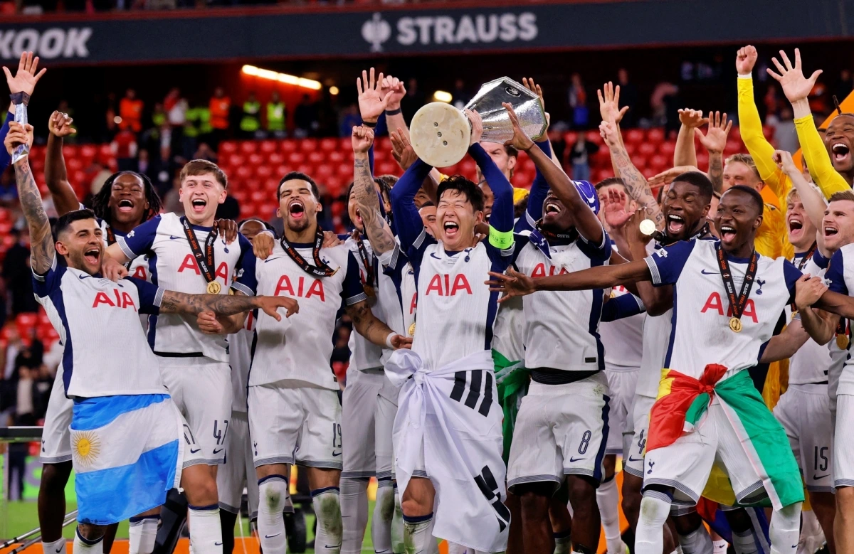 Hiện tại, Tottenham chỉ còn kém kỉ lục gia Sevilla (7 lần) về số lần vô địch ở đấu trường Cúp C2 châu Âu.