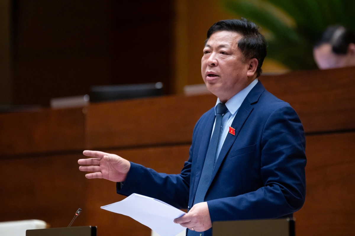 Bộ trưởng Bộ Xây dựng Trần Hồng Minh.