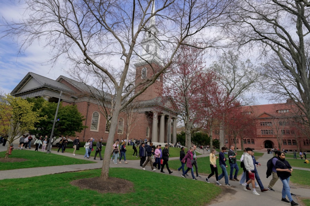 Đại học Harvard. Ảnh: Reuters
