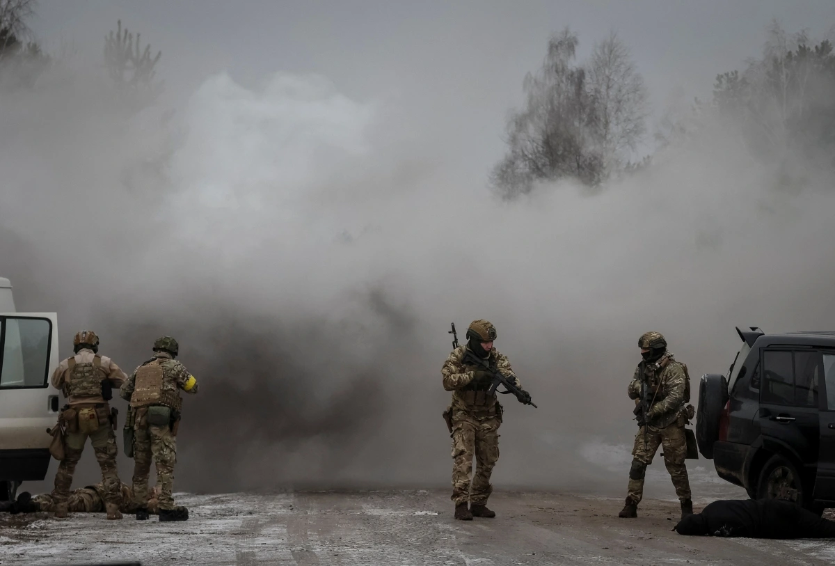 Quân đội Ukraine trên chiến trường. Ảnh: Reuters