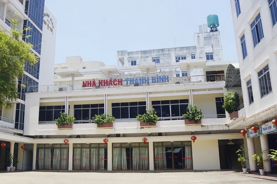 Tỉnh Bình Định đang sửa chữa nhiều cơ sở để đón cán bộ từ Gia Lai về làm việc ở trung tâm hành chính mới. (ảnh: Doãn Công)