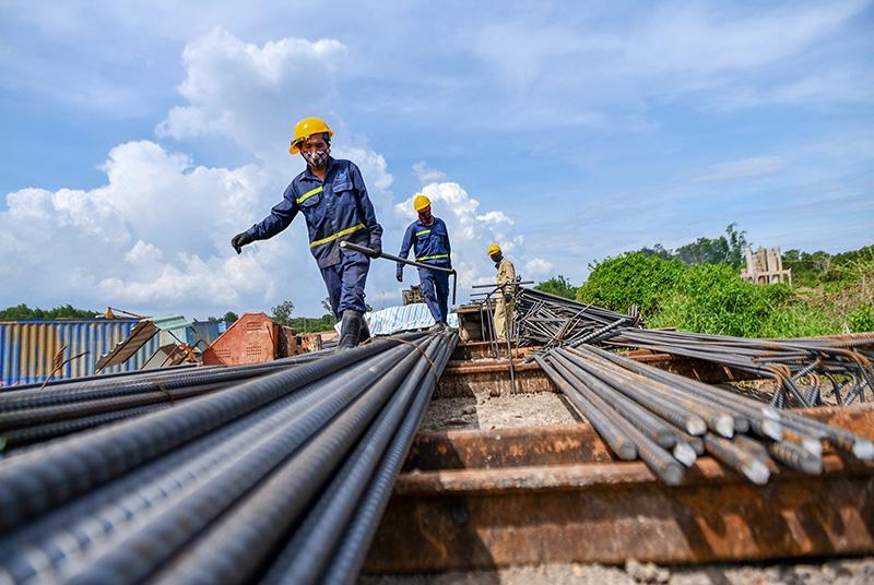 4 tháng, mới giải ngân được 15,56% kế hoạch (Ảnh minh họa: KT)