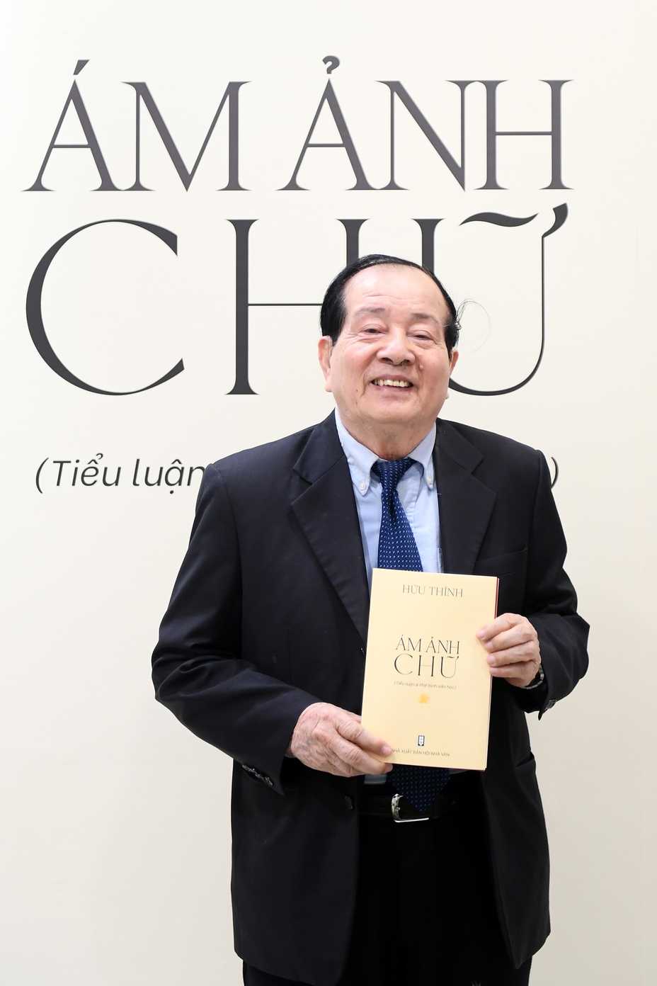 Nhà thơ Hữu Thỉnh