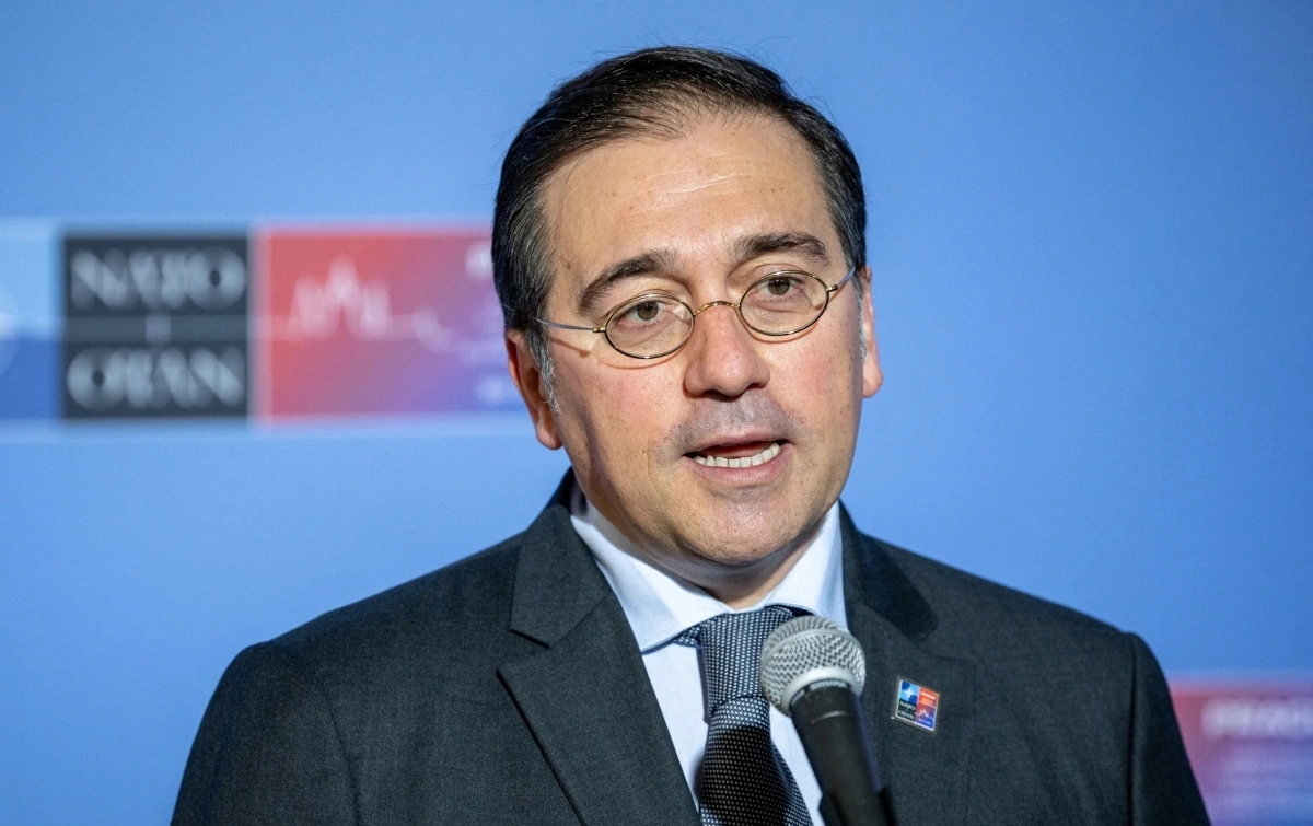 Ngoại trưởng Tây Ban Nha Jose Manuel Albares Bueno tại Czech hôm 31/5. Ảnh: AFP