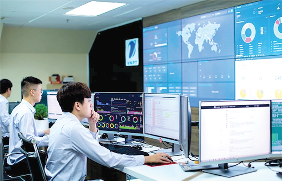 Phát triển AI Việt Nam cũng vấp phải không ít thách thức như phải cạnh tranh với các “ông lớn” công nghệ toàn cầu. (Ảnh minh họa: KT)