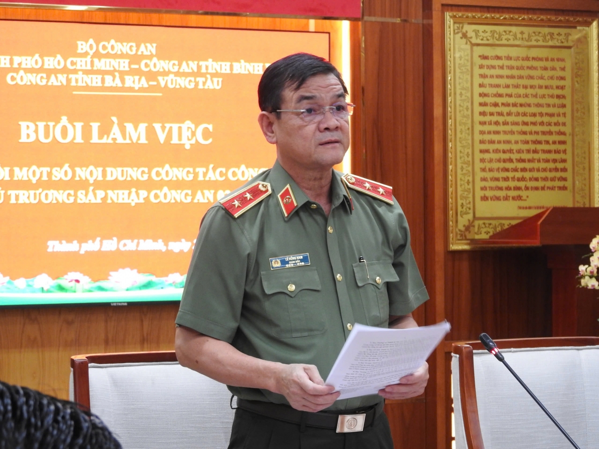 Trung tướng Lê Hồng Nam - Giám đốc Công an TP.HCM phát biểu tại buổi làm việc. (Ảnh: CACC)