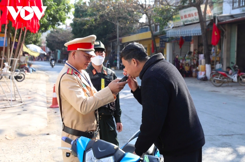 Hơn 130 trường hợp vi phạm nồng độ cồn trong kỳ nghỉ lễ 30/4, 1/5 ở Sơn La (ảnh: C.T)