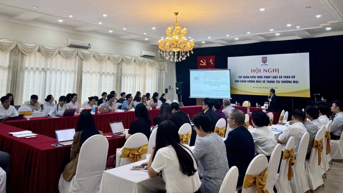 Nghị quyết số 66-NQ/TW (Nghị quyết 66) có những đột phá quan trọng, sẽ tác động lớn đến giới luật sư, buộc luật sư cần nhanh chóng thay đổi, chuyển biến tích cực nhằm phù hợp xu thế phát triển xã hội Việt Nam trong thời gian tới.