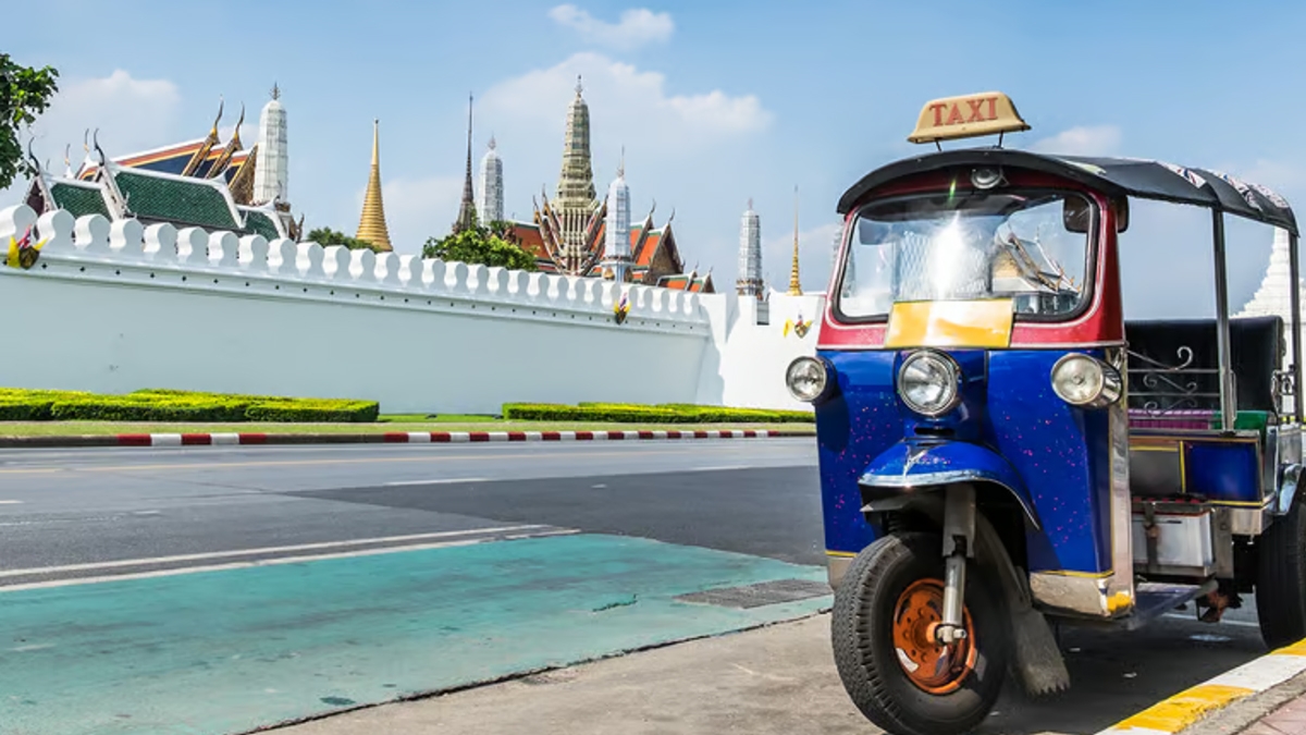 Tại Bangkok (Thái Lan) và Jakarta (Indonesia), lừa đảo trong các dịch vụ di chuyển chiếm tỉ lệ lớn.