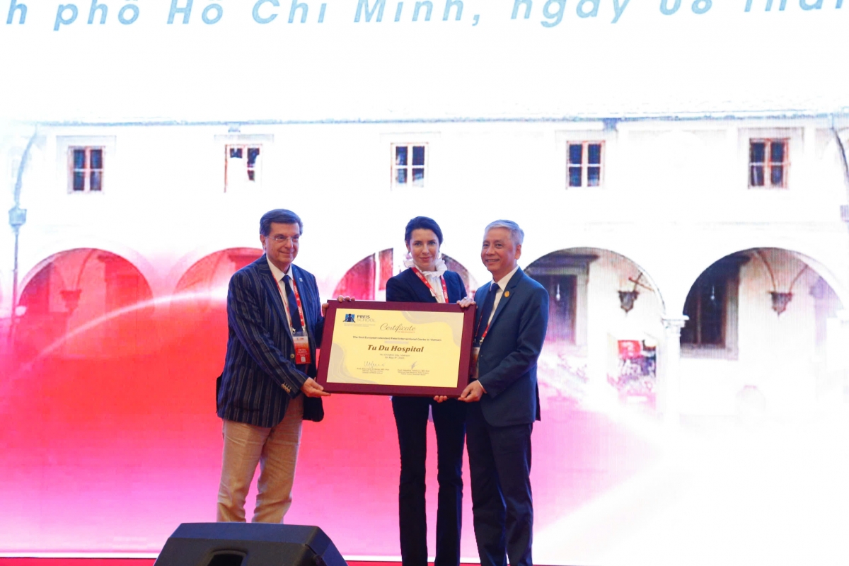 Chứng nhận Bệnh viện Từ Dũ trở thành trung tâm can thiệp bào thai chuẩn Châu Âu đầu tiên tại Việt Nam