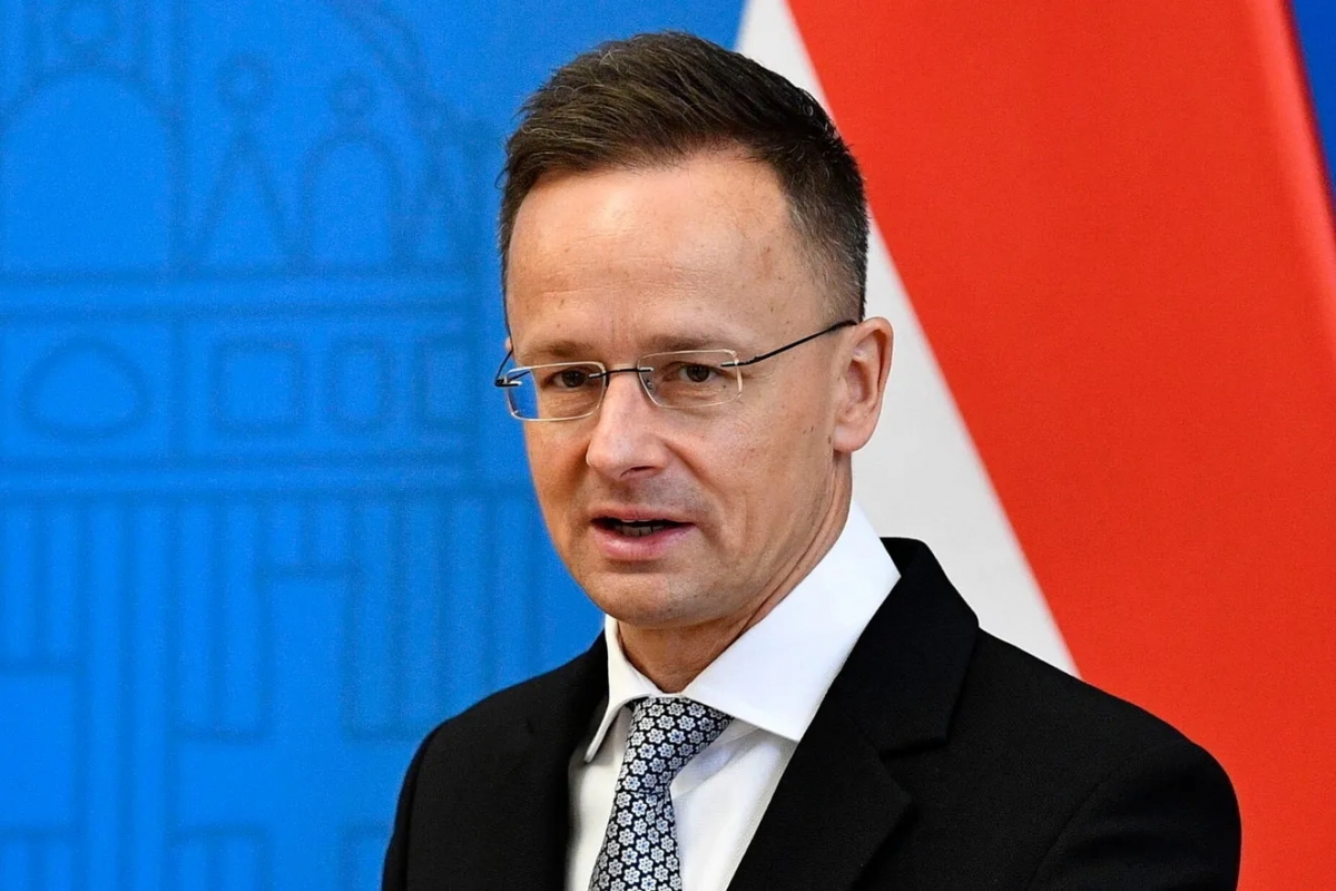 Bộ trưởng Ngoại giao và Thương mại Hungary Peter Szijjarto (Ảnh: AP).
