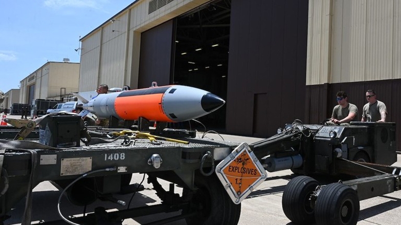 Bom B61-12 tại căn cứ không quân Whiteman, ở Missouri, Mỹ, ngày 13/6/2022. Ảnh: USAF
