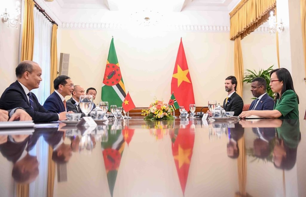 Toàn cảnh hội đàm