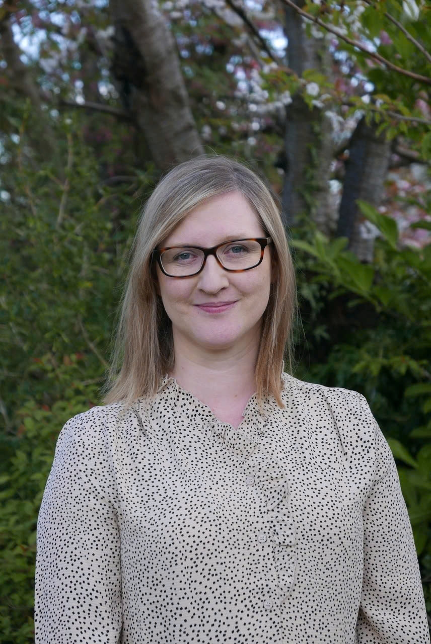 Bác sĩ Emma Hepburn