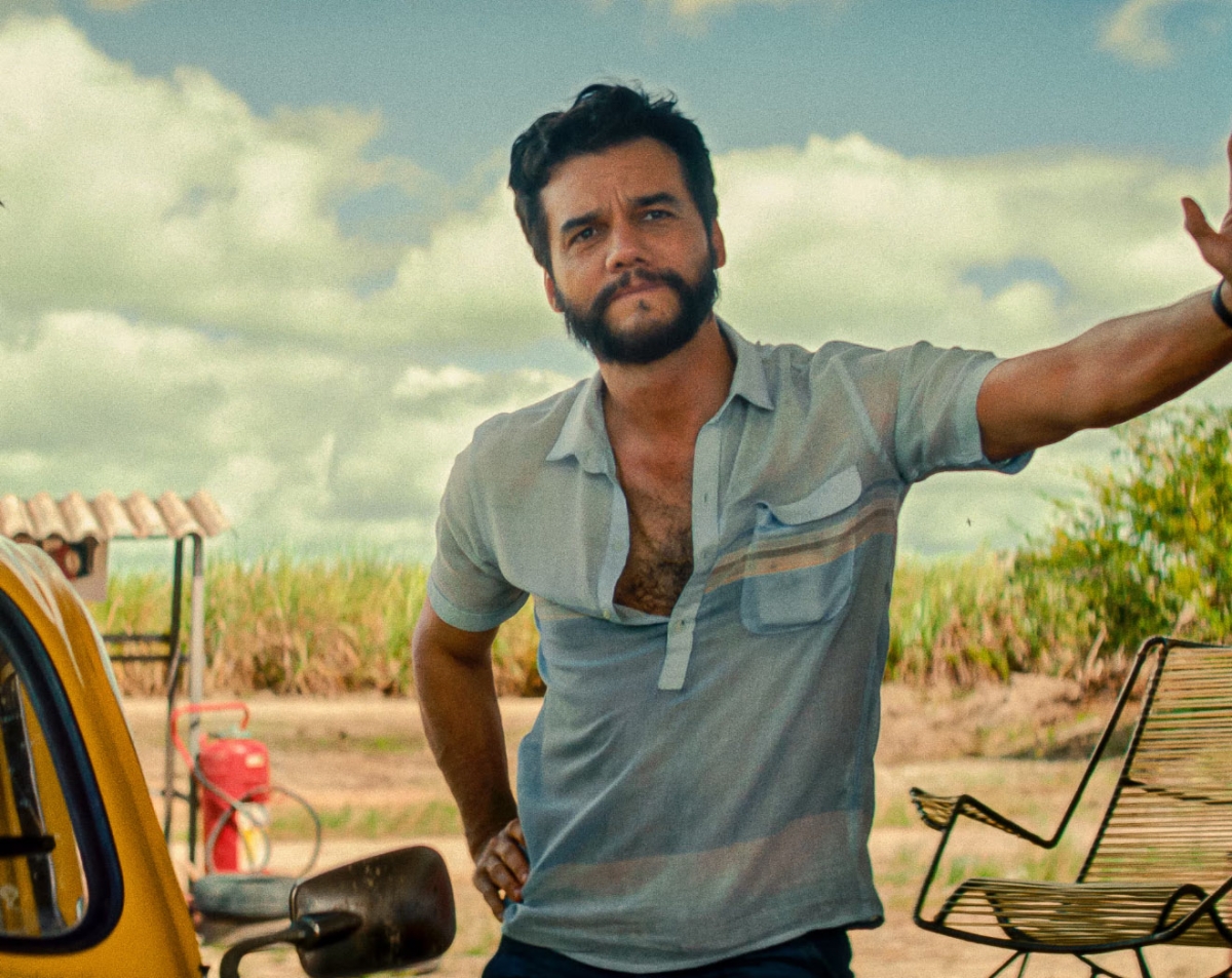 Wagner Moura vào vai Marcelo trong phim The Secret Agent.