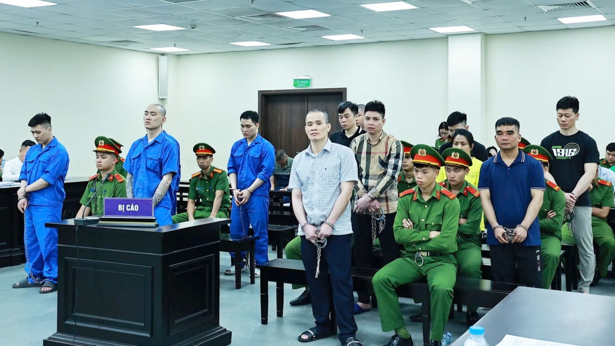 Các bị cáo tại phiên toà