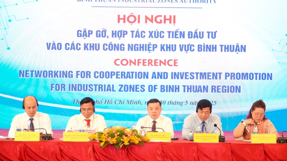 Chủ trì hội nghị. (Ảnh: Ngọc Lân)