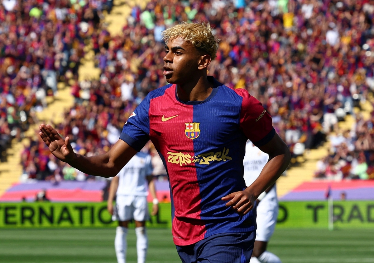Lamine Yamal ký bản hợp đồng dài hạn với Barca. (Ảnh: Reuters