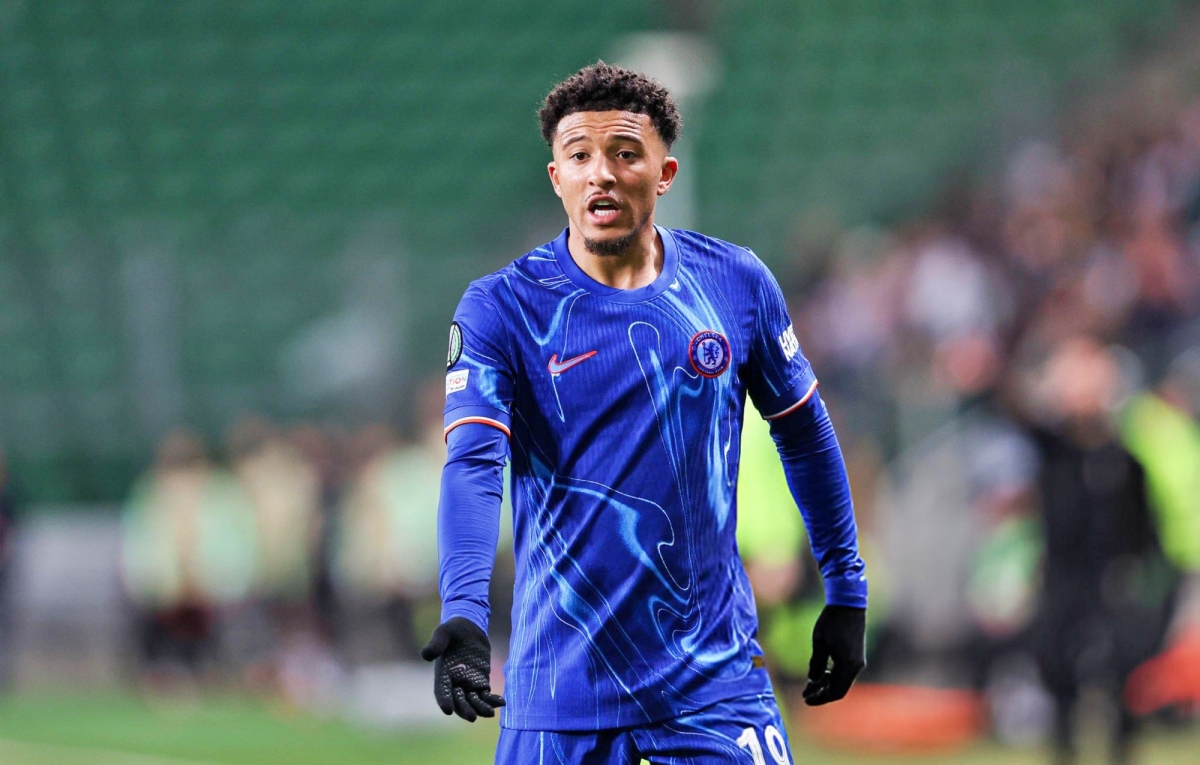 Jadon Sancho không còn nằm trong kế hoạch của đội chủ sân Stamford Bridge. (Ảnh: Getty)