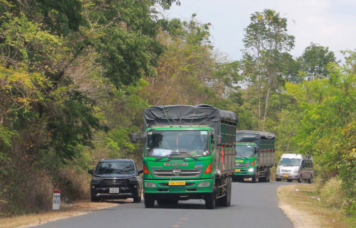 Đoạn quan Khu Bảo tồn thiên nhiên Ea Sô, huyện Ea Kar, tỉnh Đắk Lắk dù mới được nâng cấp nhưng khá nhỏ, hẹp.