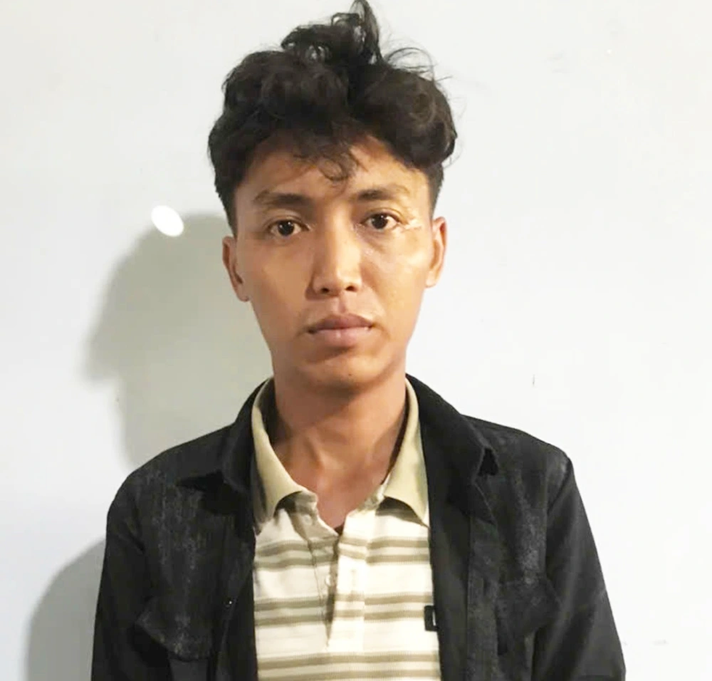 Lê Ngọc Tuấn.