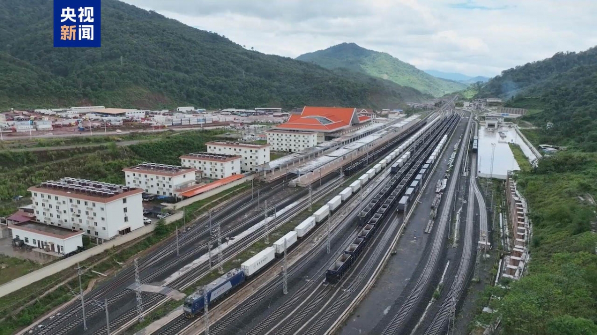 Tuyến đường sắt Trung - Lào. Ảnh: CCTV
