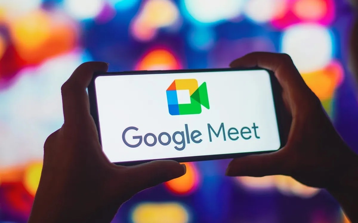 Google Meet sẽ là nền tảng đầu tiên tích hợp tính năng này. (Ảnh: Getty Images)