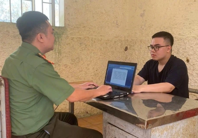 Trần Quang Huy tại cơ quan điều tra.