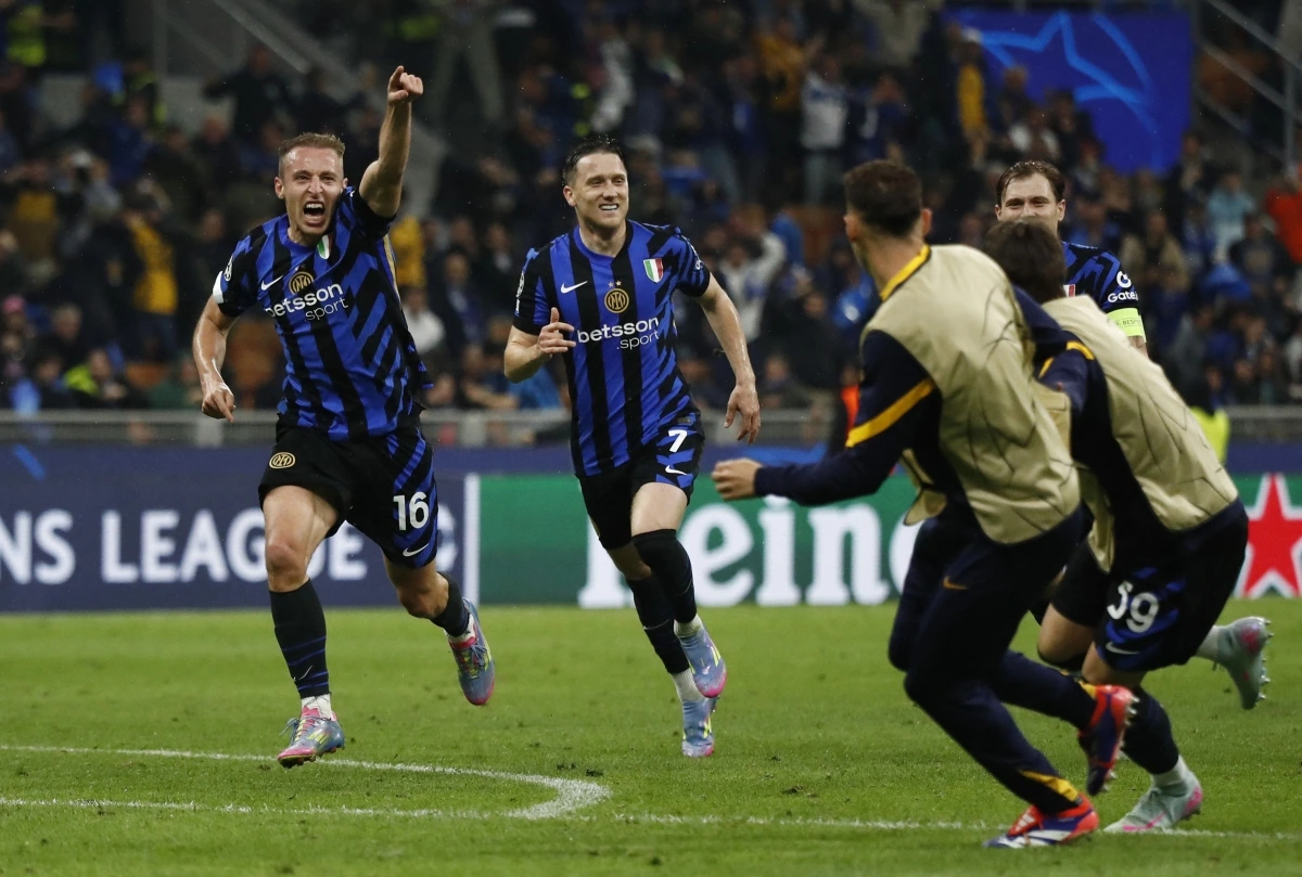 Inter Milan thắng kịch tính Barca (Ảnh: Reuters).