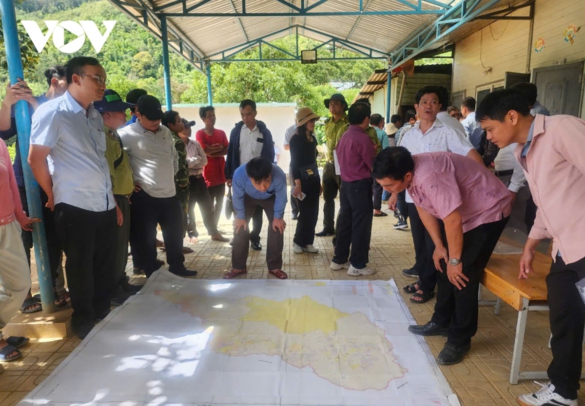 Kiểm tra, đối chiếu địa giới hành chính trên bản đồ khu vực xã Trà Vinh, huyện Nam Trà My, tỉnh Quảng Nam và xã Đắk Nên, huyện Kon Plông, tỉnh Kon Tum.
