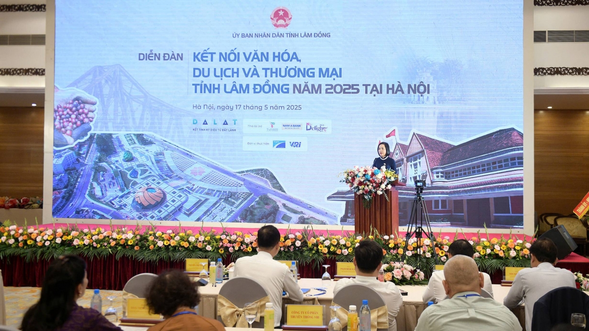 Phó Chủ tịch Quốc hội Nguyễn Thị Thanh phát biểu tại diễn đàn
