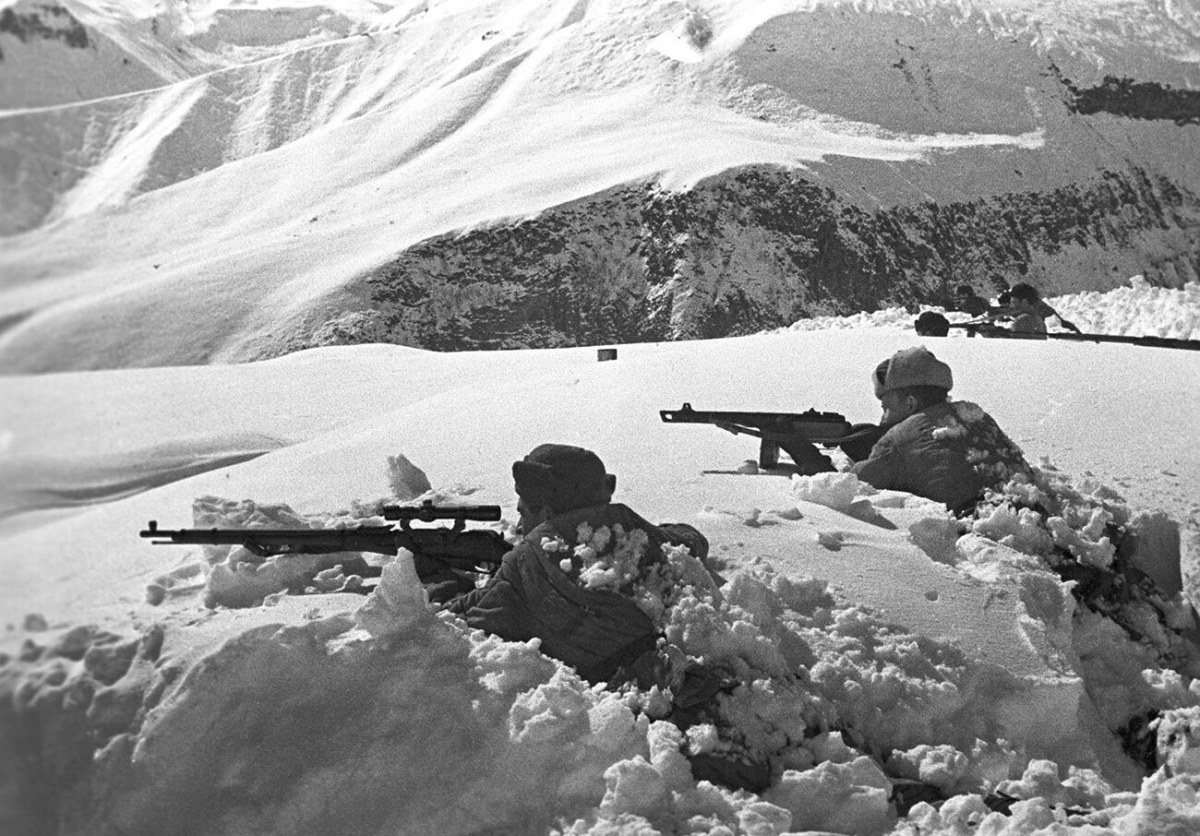 Lính Liên Xô trong Trận chiến Caucasus. Ảnh: Sputnik