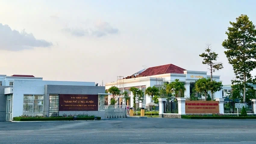 Thành phố Long Xuyên