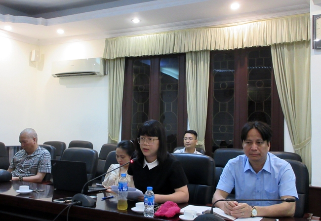 TS. Nguyễn Thị Hường, phòng Pháp luật Tư pháp, Viện Nhà nước và Pháp luật góp ý dự thảo Nghị quyết.