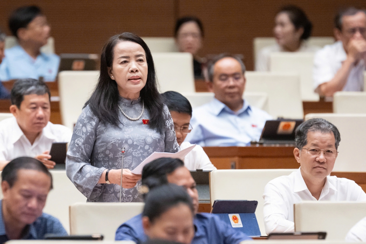 Đại biểu Nguyễn Thị Kim Thúy (Đoàn Đà Nẵng). (Ảnh: Media Quốc hội)