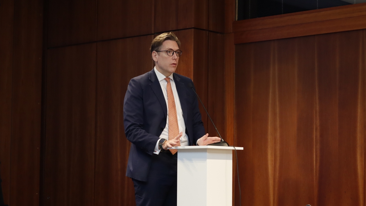 Ông Luke Treloar, Trưởng khối cơ sở hạ tầng, Chính phủ và Y tế, KPMG Việt Nam
