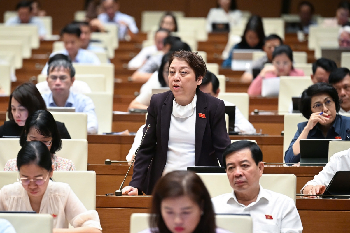 Đại biểu Phạm Khánh Phong Lan (Đoàn ĐBQH TP.HCM). (Ảnh: Media Quốc hội)