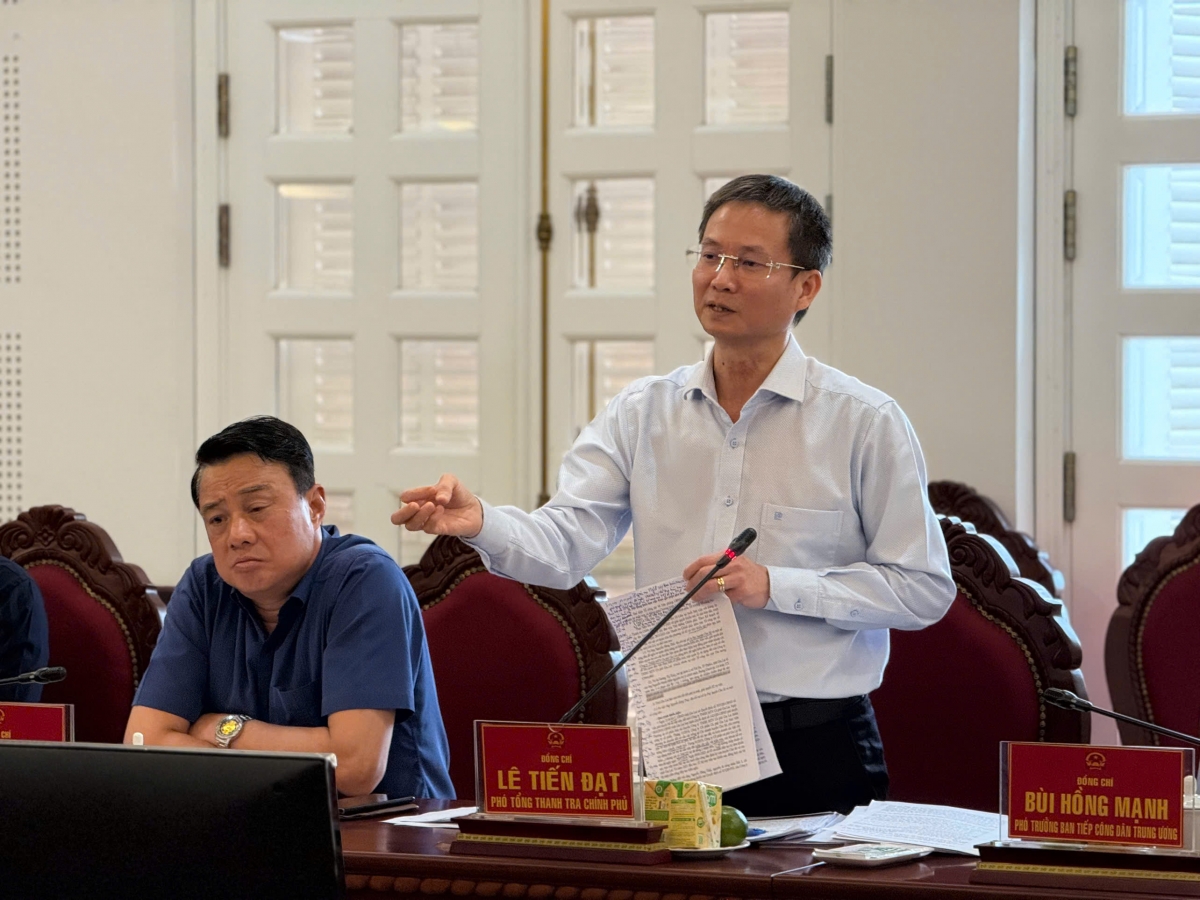 Phó Tổng Thanh tra Chính Phủ Lê Tiến Đạt phát biểu tại buổi làm việc