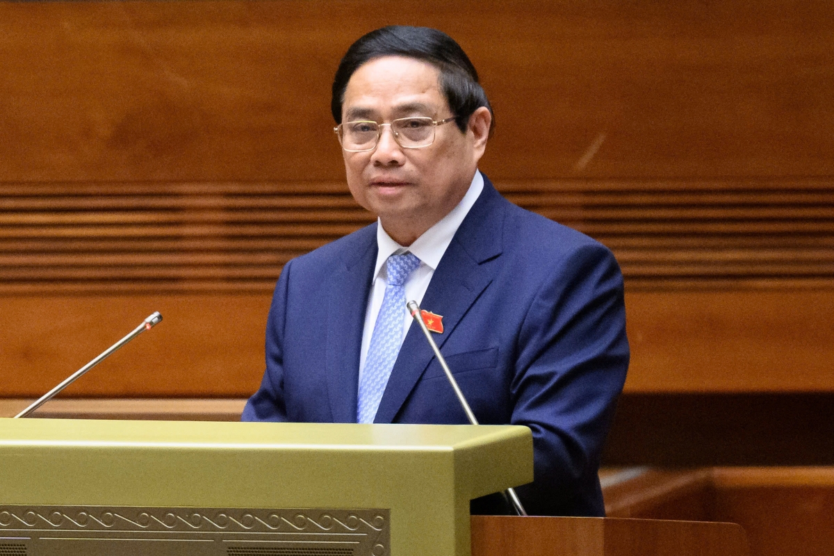 Thủ tướng Chính phủ Phạm Minh Chính trình bày Báo cáo đánh giá bổ sung kết quả thực hiện kế hoạch phát triển kinh tế - xã hội và ngân sách nhà nước năm 2024; tình hình thực hiện kế hoạch phát triển kinh tế - xã hội và ngân sách nhà nước những tháng đầu năm 2025.