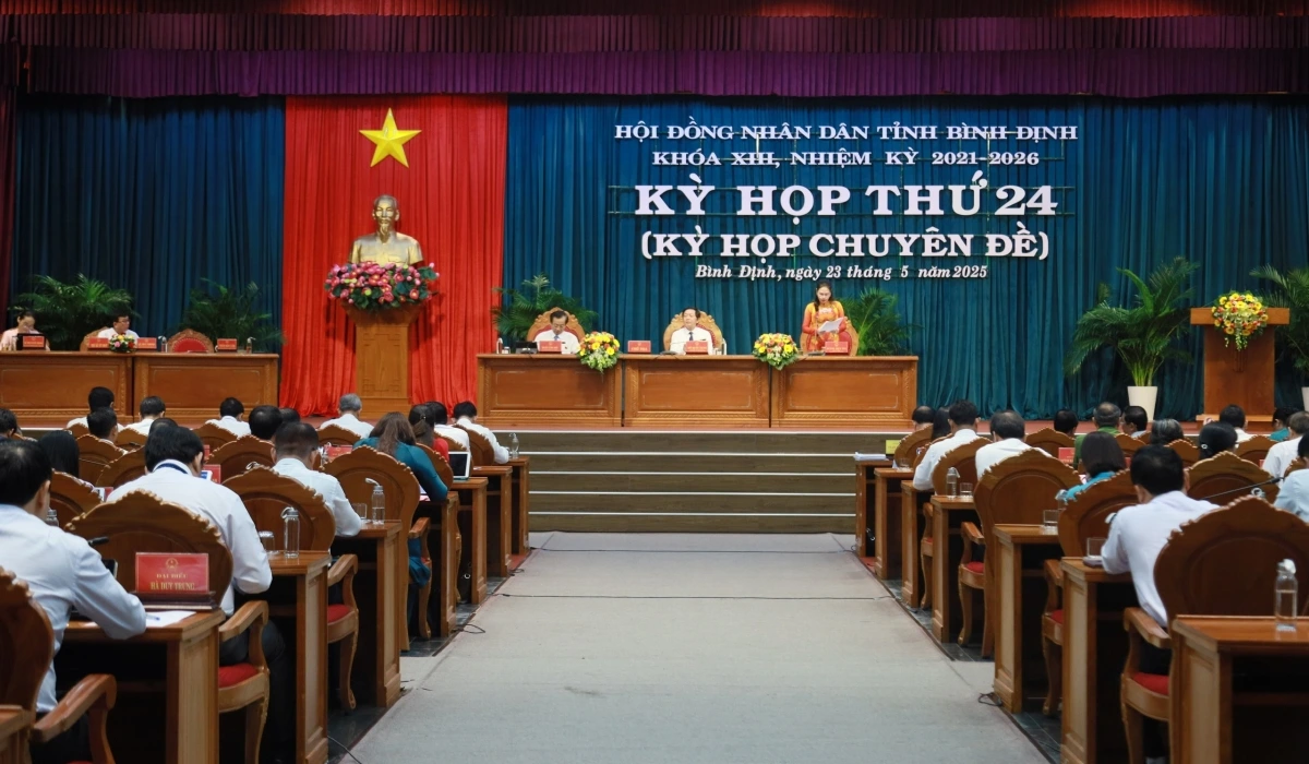 Quang cảnh kỳ họp