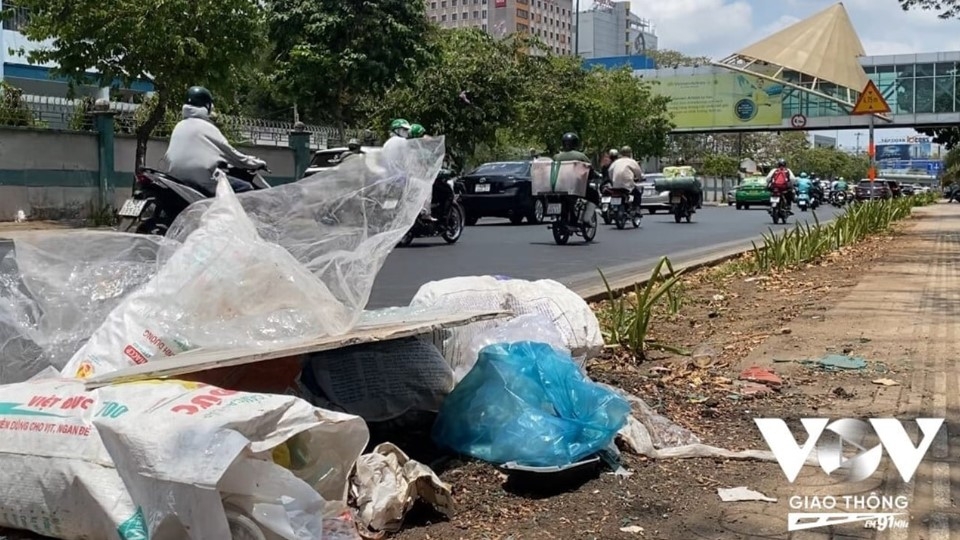 TP.HCM đang xây dựng cơ sở dữ liệu về chủ nguồn thải sinh hoạt để tính đúng – đủ tiền thu gom xử lý rác ở các hộ dân