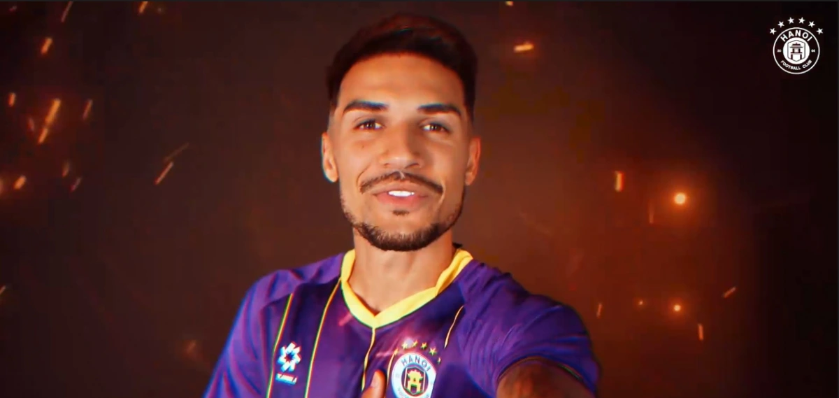 Hendrio chính thức gia nhập Hà Nội FC 