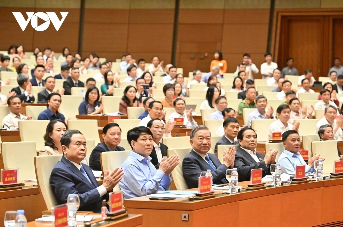 Hội nghị toàn quốc quán triệt, triển khai thực hiện Nghị quyết số 66 và Nghị quyết số 68 của Bộ Chính trị diễn ra sáng 18/5.