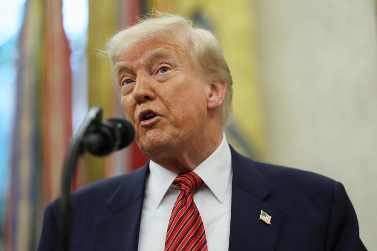 Tổng thống Donald Trump phát biểu tại Nhà Trắng. Ảnh: USA TODAY